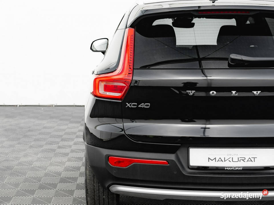 Volvo XC 40 WD8126SB4 Core LED Kcof Czpark czarny Gdańsk sprzedam