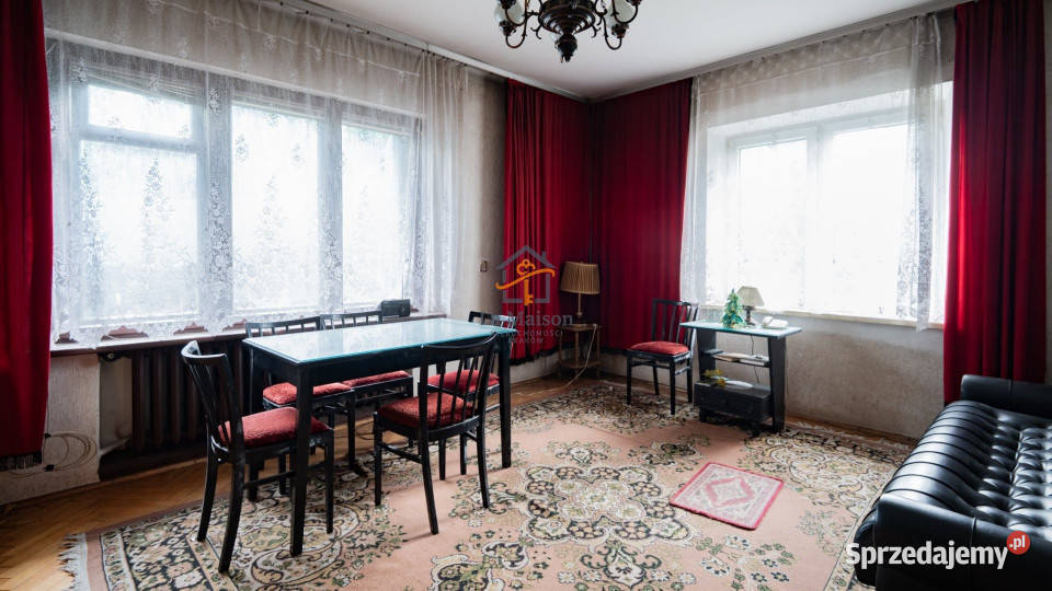 Dom wolnostojący Kraków 1815m2 asfalt małopolskie