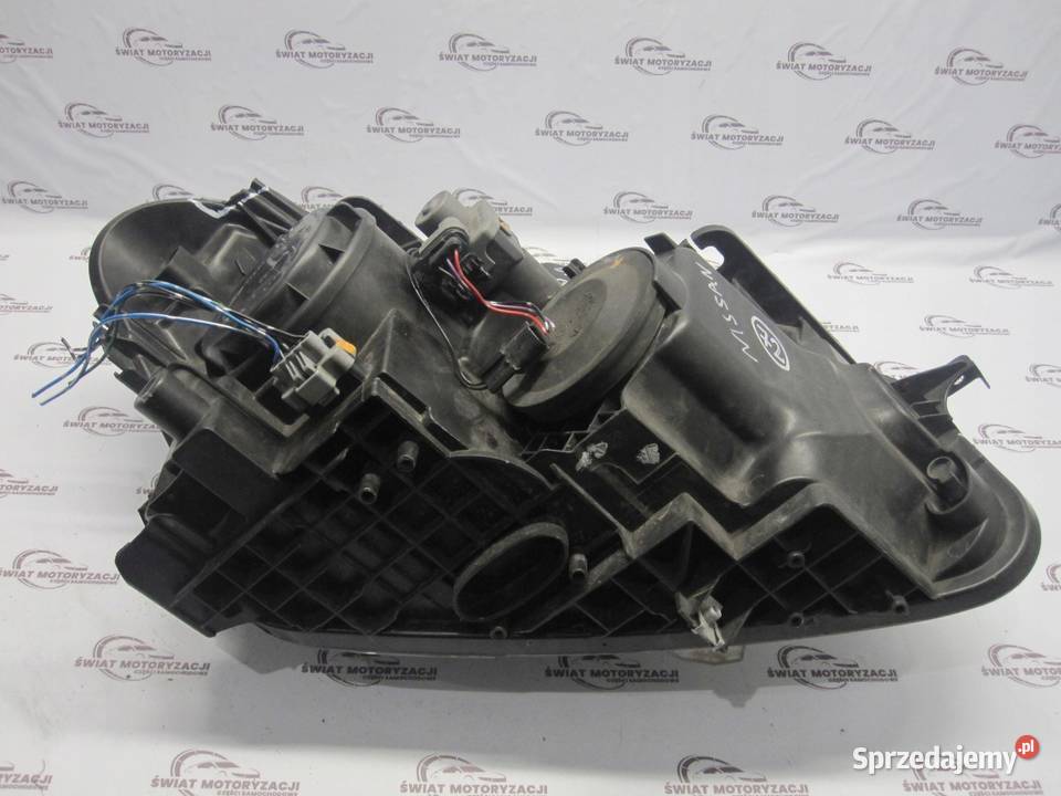 QASHQAI J10 LIFT 10r lampa lewy przód 26060BR01B osobowe sprzedam