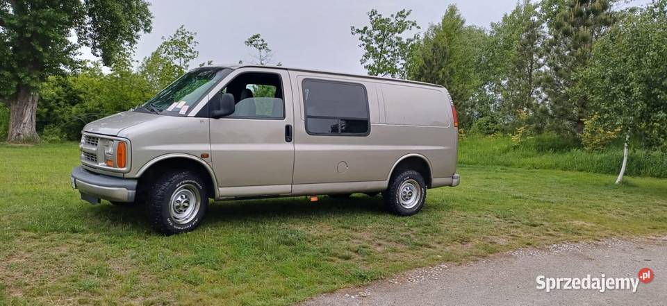 Chevrolet express 2500 65D Wrocław