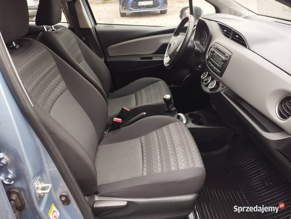 toyota yaris salon serwis I wł 45 przebiegu wielofunkcyjna kierownica mazowieckie Warszawa