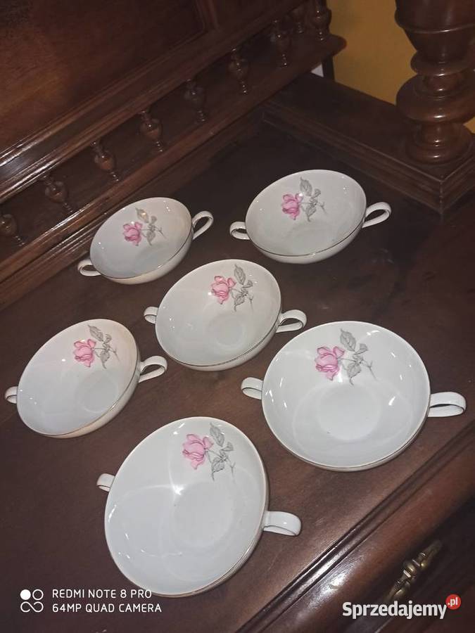 Serwis obiadowy KPM syg 195265 r z bilionówkami Gdańsk