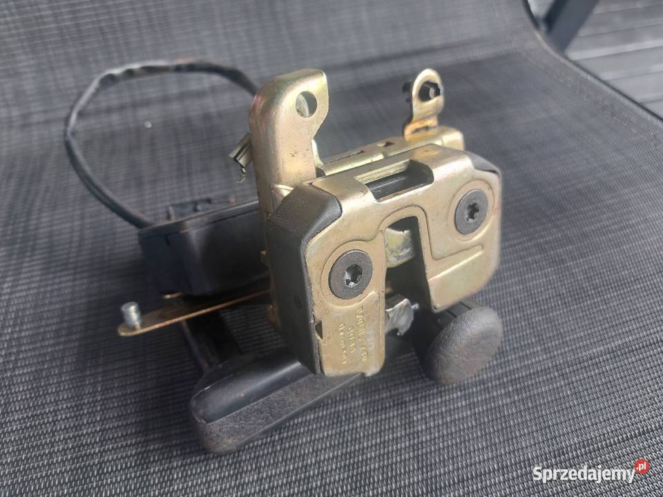 Zamek z siłownikiem Volvo osobowe Miłków