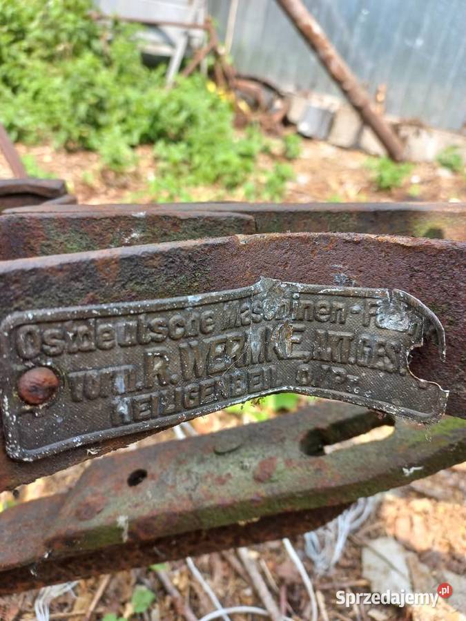 Niemiecki zabytkowy pług konny Rozogi