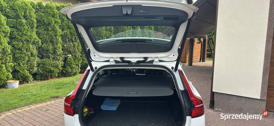 Sprzedam zamienie Volvo V60 D3 automat super czujnik deszczu