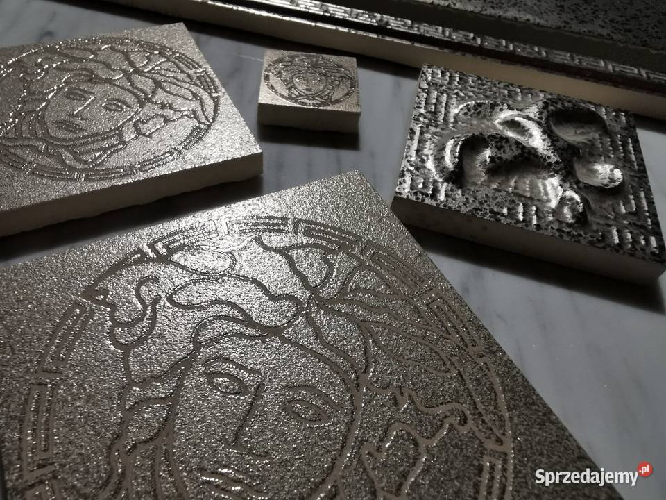 VERSACE Srebrne dekory i cokoły ceramiczne Poskwitów