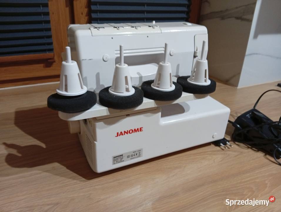 wielofunkcyjny coverlok Janome 1200D 574 Byczyna sprzedam