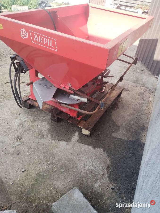 Rozsiewacz Akpil 600l Lipno sprzedam