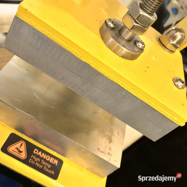 QNUBU Kompact 20 Prasa manualna 600 podgrzewana Produkcja Warszawa