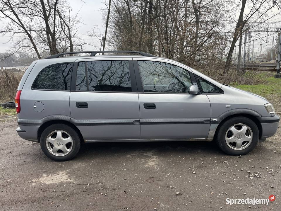 Opel Zafira 7 osób hak 82KM Sochaczew