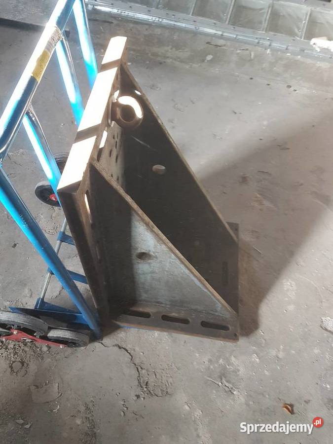 Kątownik żeliwny 70x45 45x45 śląskie Gliwice