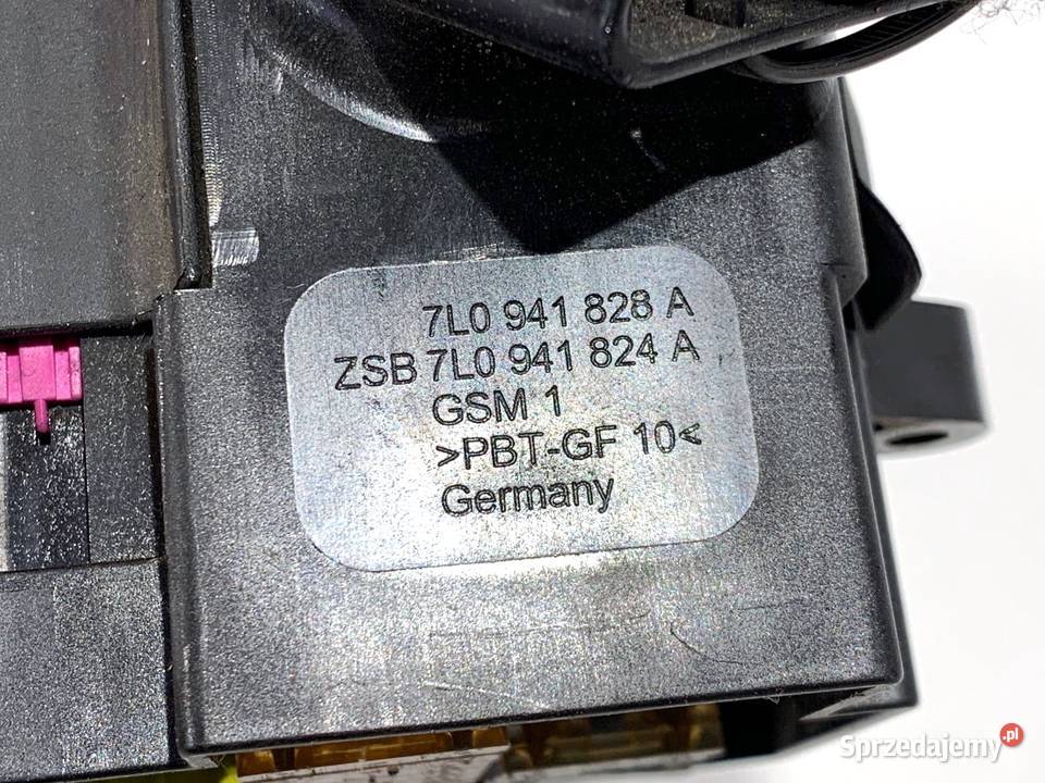 SKRZYNKA BEZPIECZNIKÓW PORSCHE PANAMERA