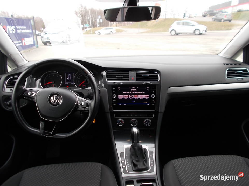 VW GOLF 15 benzynaAutomatsalon Polska Dębica sprzedam