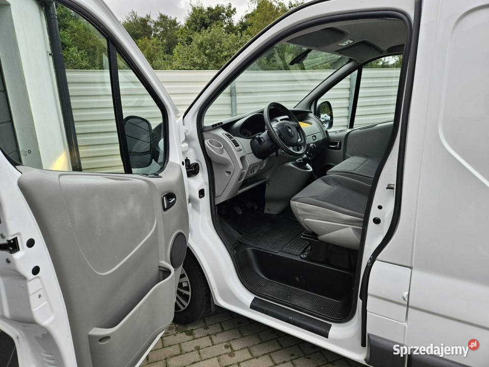 Opel Vivaro 20 CDTI 115 L2 LONG 1 właściciel pomorskie Gdynia