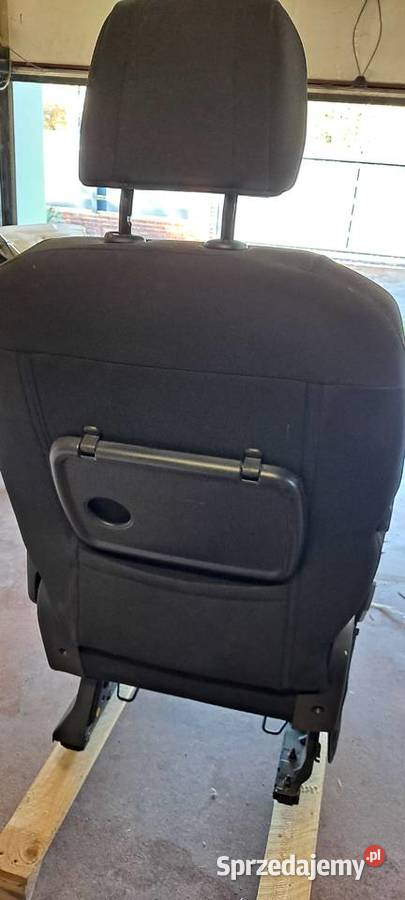Fotel kierowcy lewy Citroen Berlingo IV Pabianice