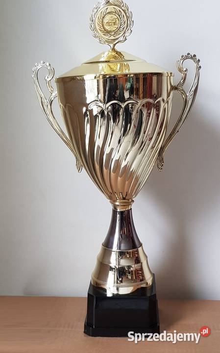puchar kielich statuetka nagroda mistrzostwa Kielce