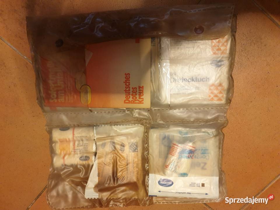 Apteczka Mercedes W124 W201