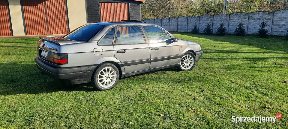 Passat b3 335256km Passat Kostrzeszyn