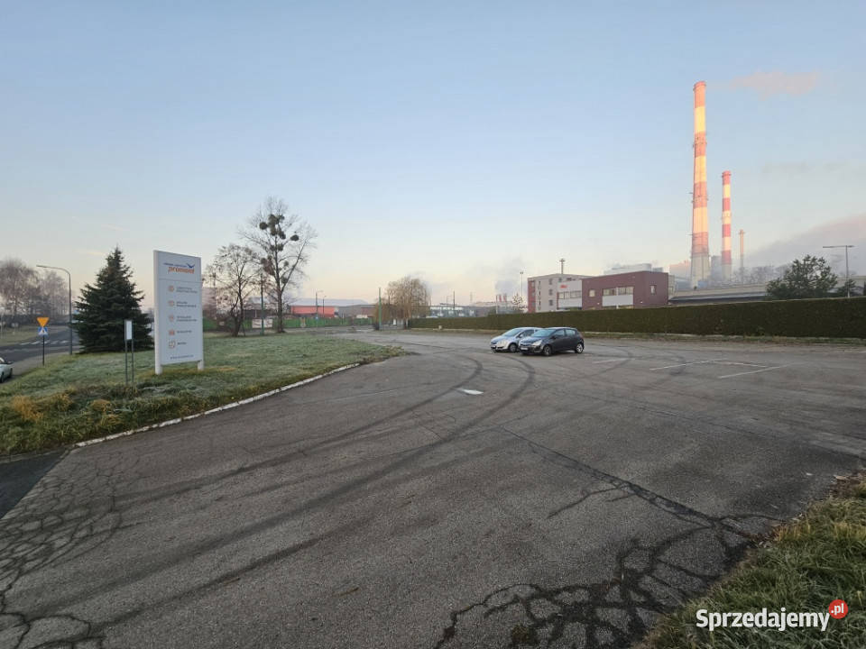 Teren utwardzony skrzyżowaniu Metalowa Fabryczna Tychy