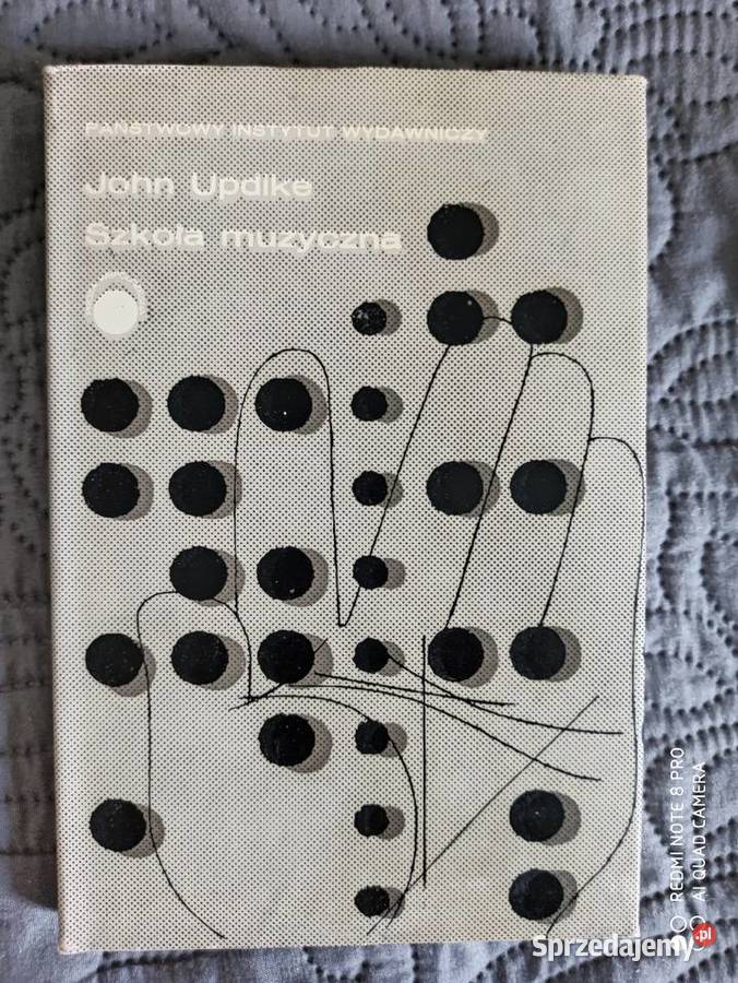 SZKOŁA MUZYCZNA John Updike