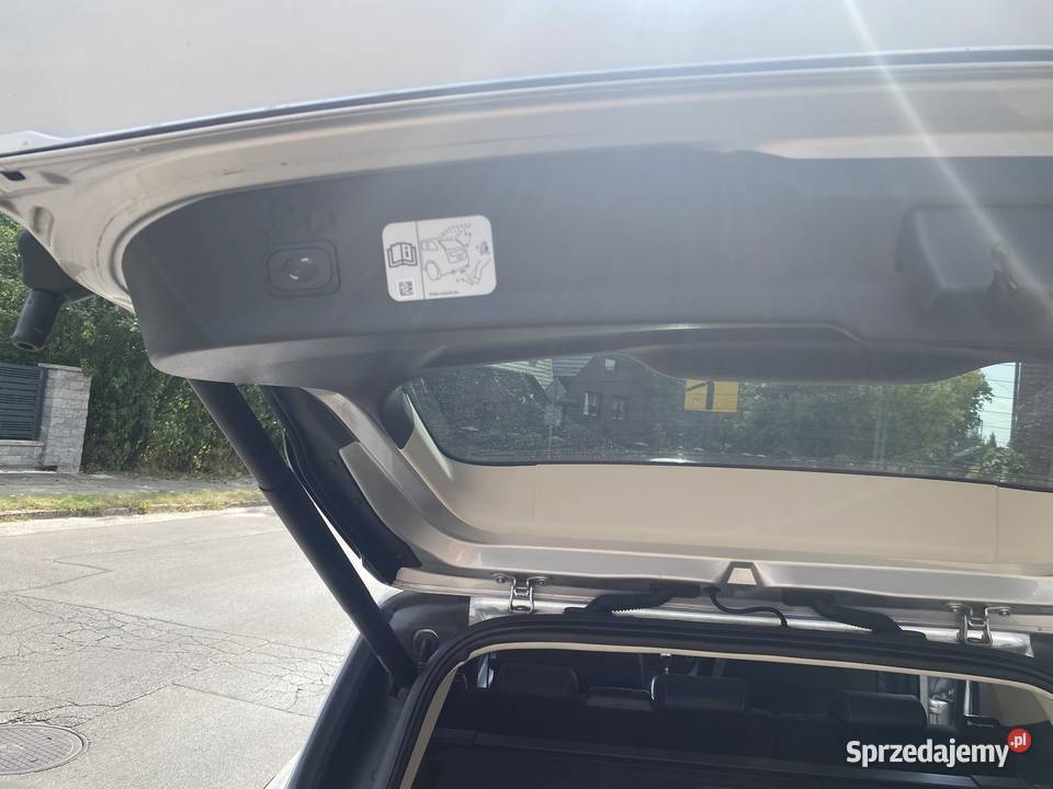 Sprzedam Ford Kuga 2018 15 benzyna manual 150 nieuszkodzony Kuga Samochody osobowe Zawiercie