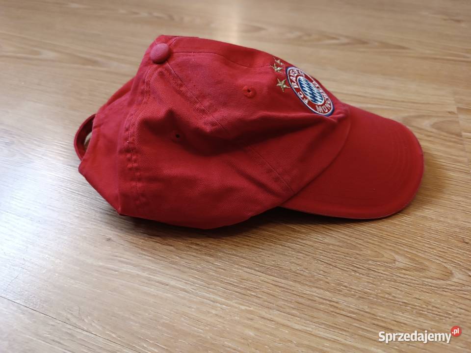 Czapka bejsbolówka BAYERN Mnchen kolor czerwony sprzedam
