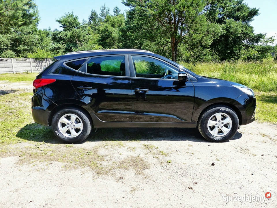Hyundai ix35 20 CRDI 4x4ClimatronicPółSkóraPełna Samochody osobowe sprzedam