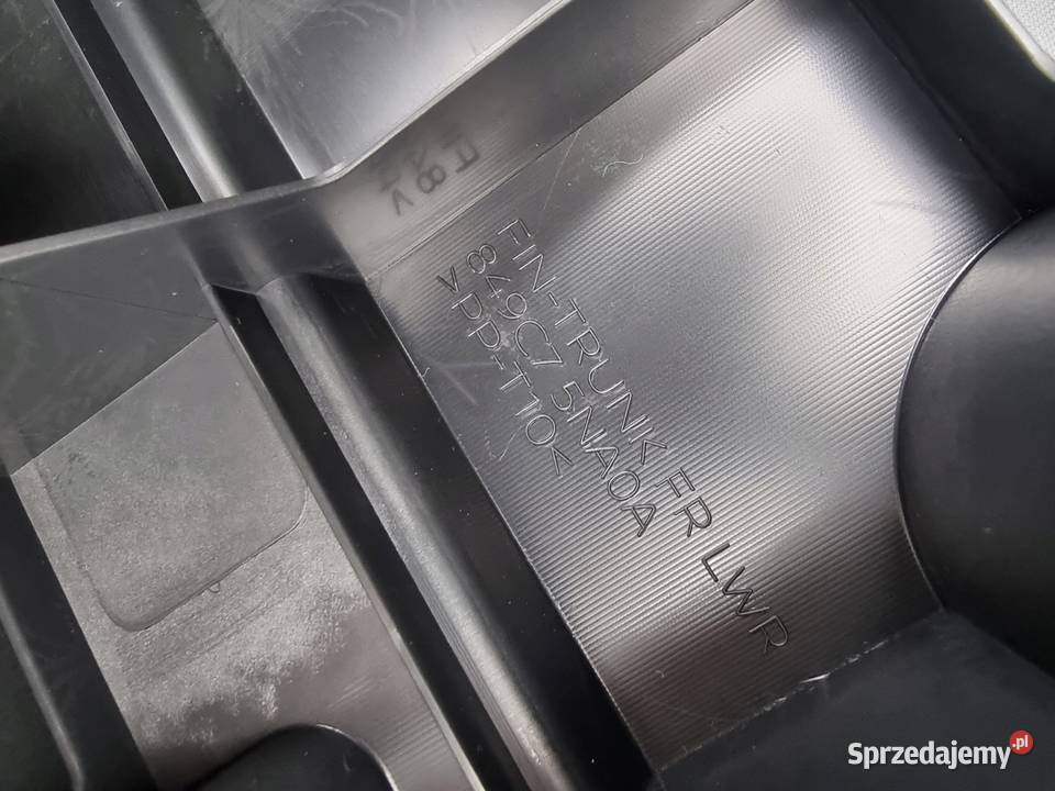 PLASTIK MOCOWANIE BAGAŻNIKA INFINITI QX50 2018 osobowe Nowy Tomyśl