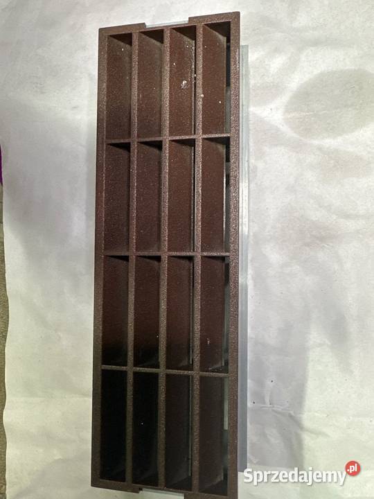 Kratka wentylacyjna brązowa Gliwice