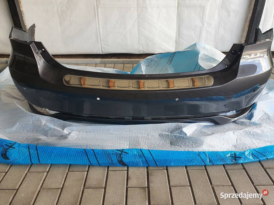 Toyota avensis zderzak tył z demontażu Oleśnica sprzedam