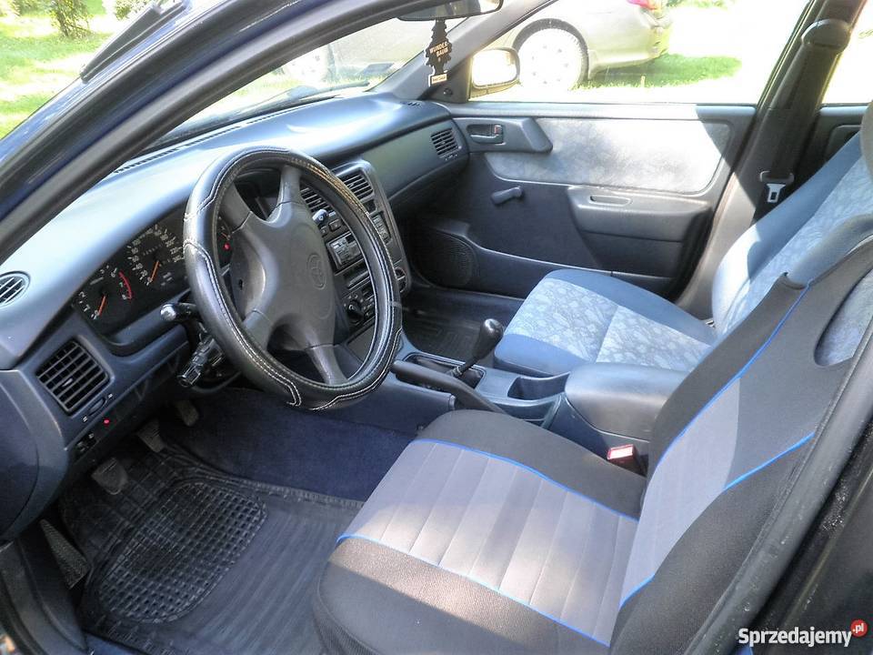 TOYOTA CARINA E 16 XLI Rzeczyca