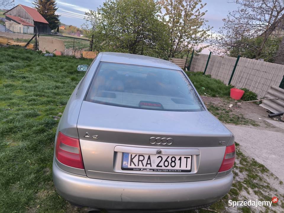 Sprzedam Audi A4 B5 125KM