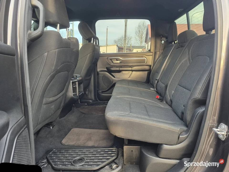 DODGE RAM V 1500 SPORT 2019 57 HEMI PEŁNA RAM pomorskie Sztutowo