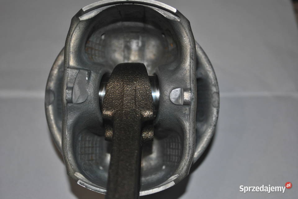 Tłoki niminalne BMW E90 E91 E92 E93 E60 E61 F10 Części śląskie Poręba