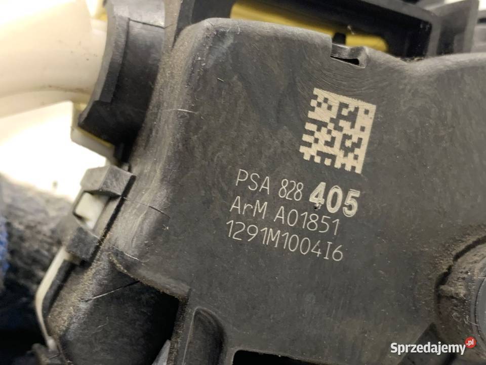 ZAMEK DRZWI PRAWY PRZÓD CITROEN BERLINGO II