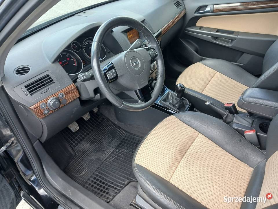 Opel Atra 17 cosmo Gniezno