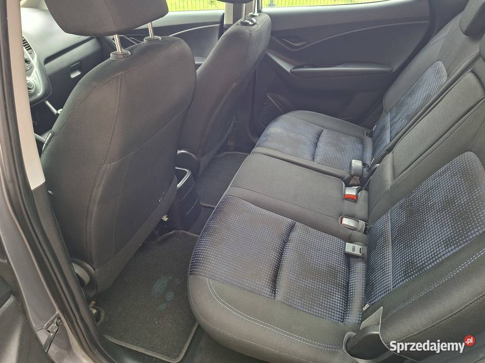 Hyundai ix20 2012R Diesel 16 CRDi 115 Z NIEMIEC Iwonicz sprzedam