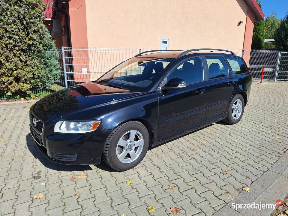 volvo v50sprowadzonyserwisowanyklimatyzacja160 elektryczne lusterka sprzedam