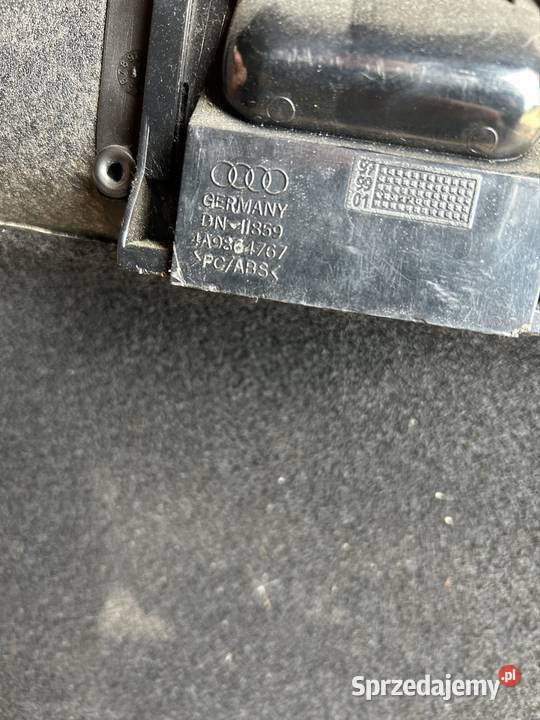 Zaślepka bagażnika Passat b5 fl kombi 4a9864767 Bydgoszcz
