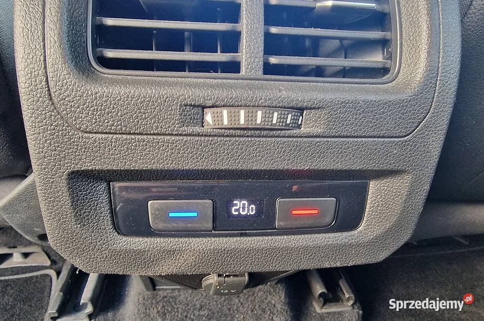 VW Touran 20 TDi 150 DSG 150 7 osobowy