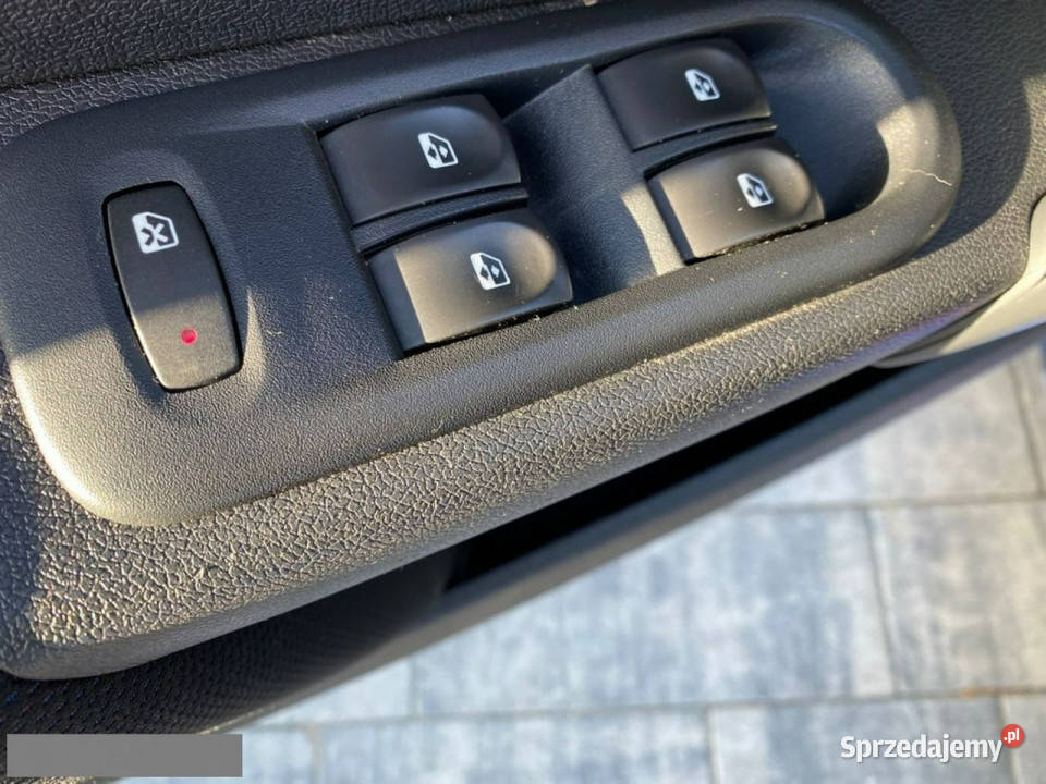 Renault Clio BEZWYPADKOWE Niski oryginalny Zarejestrowany w Polsce Poznań