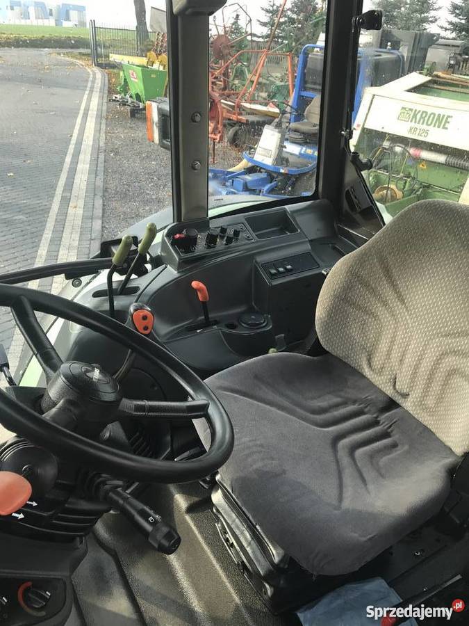 Ciągnik rolniczy CLAS CELTIS 456