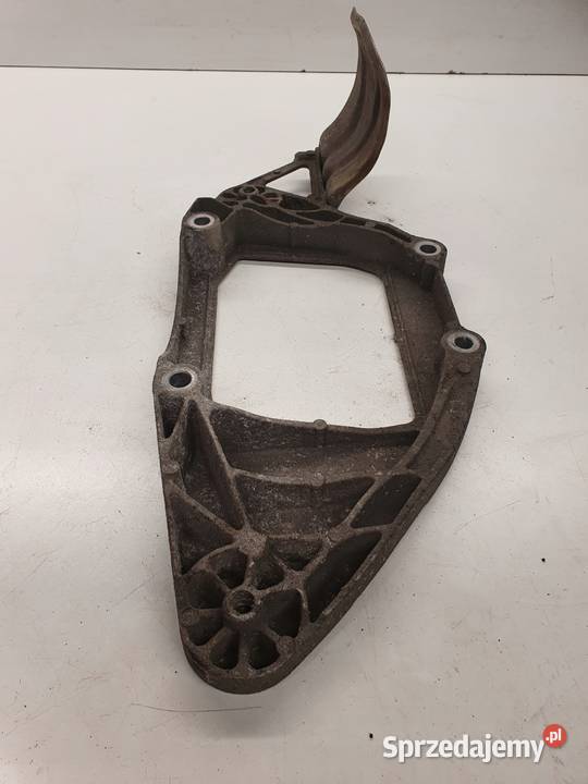 ŁAPA WSPORNIK MOSTU AUDI A4 B8 A5 Q5 8K0599287G Przystajń