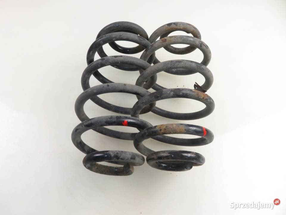 SPRĘŻYNY TYŁ OPEL VECTRA C Kombi 32 sprzedam