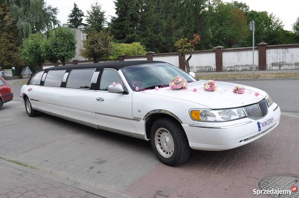 SUPER Limuzyna Lincoln Town Car 46L 2003 12os Goszczyn sprzedam