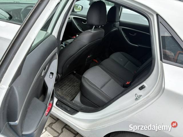 HYUNDAI I3016 gdi 135 20142015r benzyna Warszawa