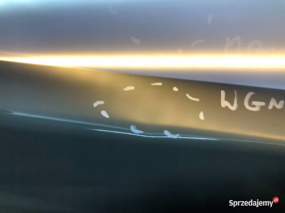 Isuzu D II RT50 20122014 przed liftem Klapa świętokrzyskie