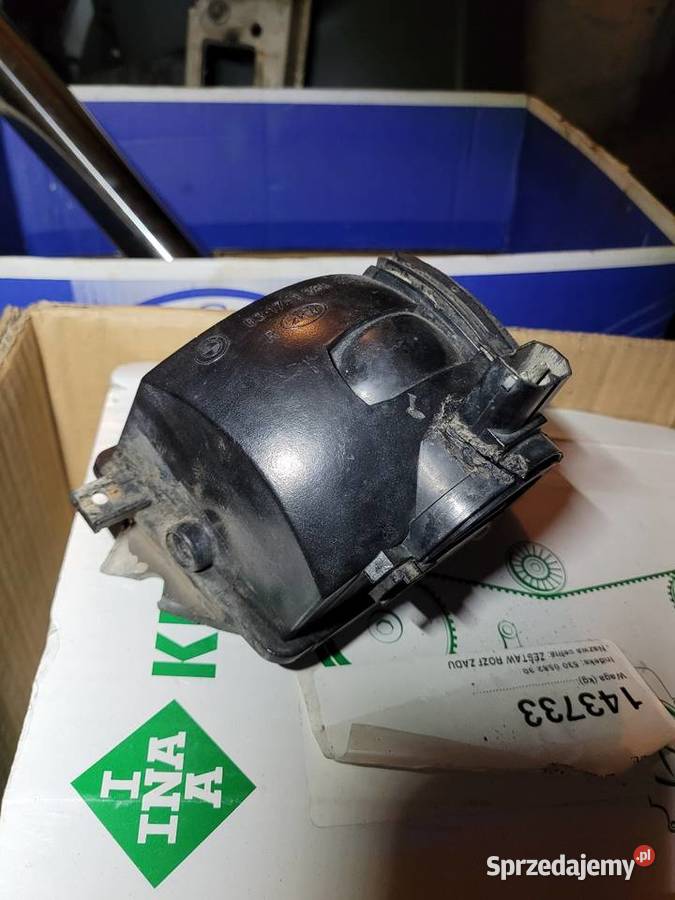 Halogeny bmw e30 przeciwmgielne komplet Kalisz sprzedam
