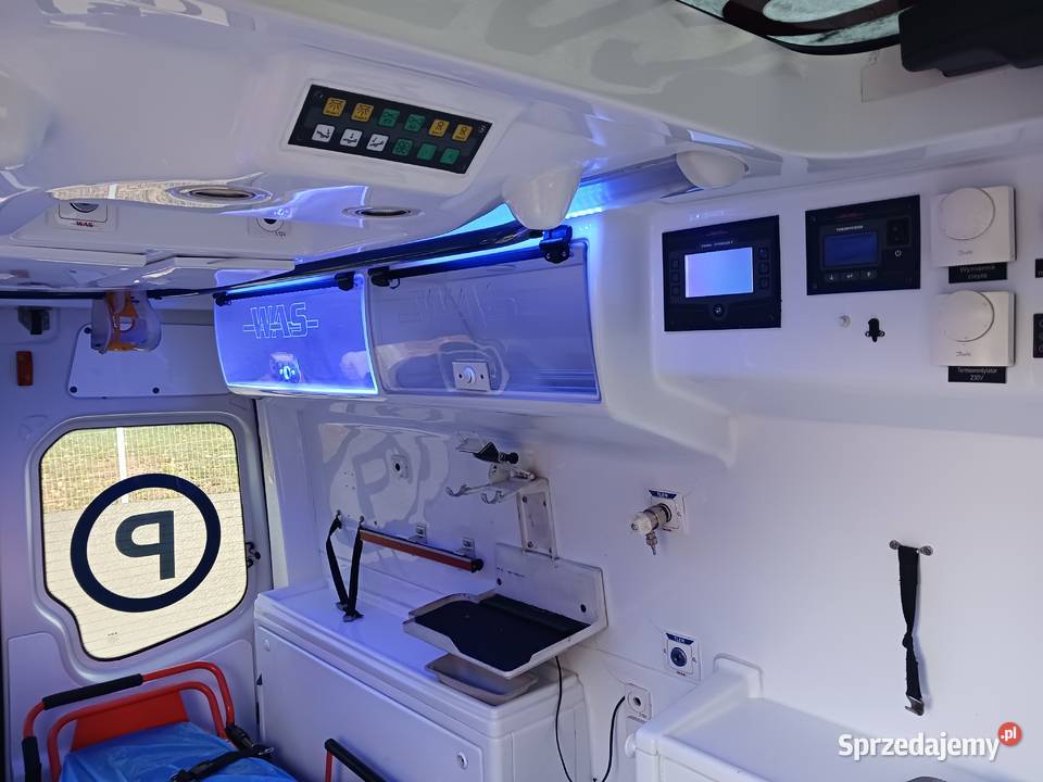 Volkswagen Crafter ambulanskaretka 2009 drzwi odsuwane Warszawa