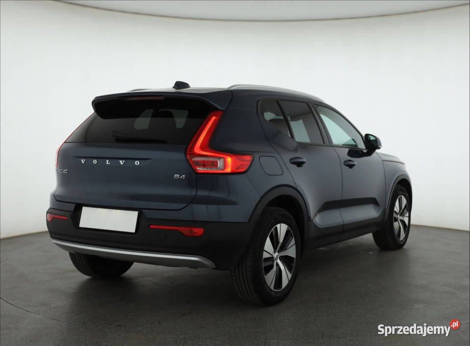 Volvo XC40 B4 mazowieckie